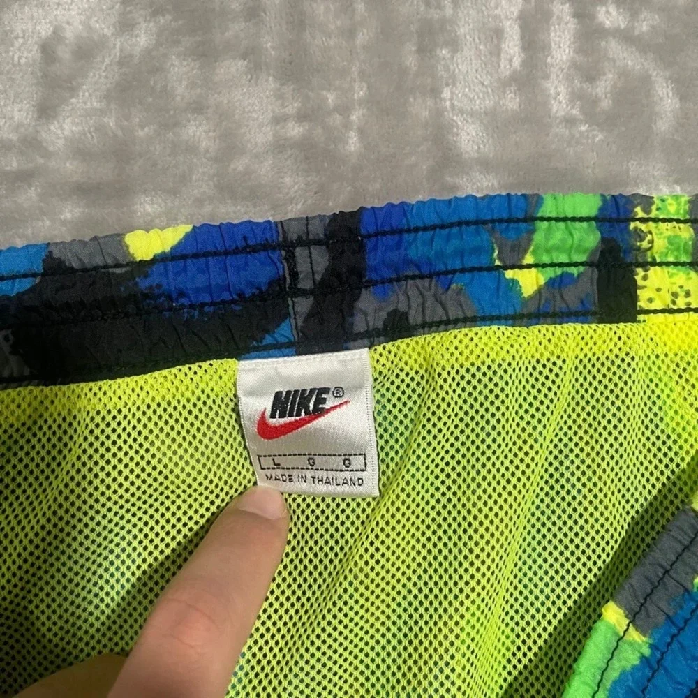Vintage Nike Swim‎ Shorts Mens Large Abstract Marble Print Green 90s EUC